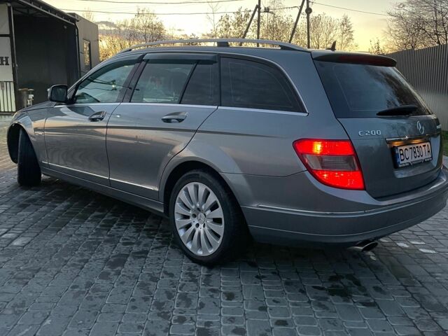 Серый Мерседес Ц-Класс, объемом двигателя 1.8 л и пробегом 245 тыс. км за 7699 $, фото 2 на Automoto.ua