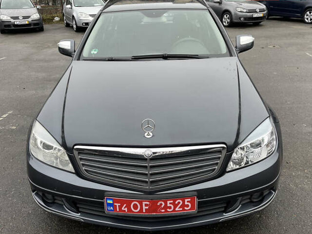Серый Мерседес Ц-Класс, объемом двигателя 1.8 л и пробегом 244 тыс. км за 7899 $, фото 11 на Automoto.ua