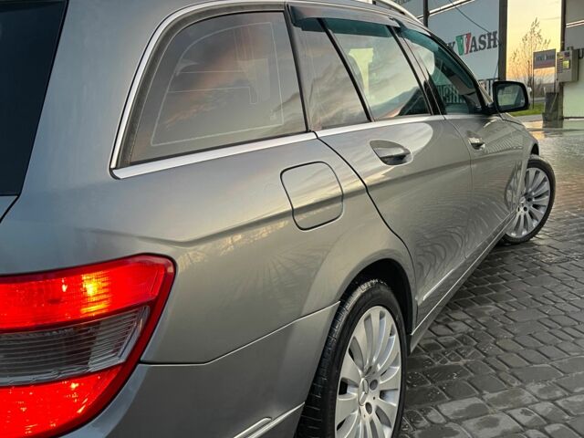 Серый Мерседес Ц-Класс, объемом двигателя 1.8 л и пробегом 245 тыс. км за 7699 $, фото 6 на Automoto.ua