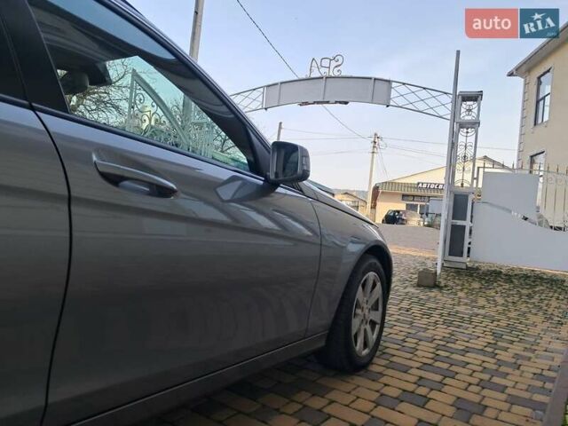 Серый Мерседес Ц-Класс, объемом двигателя 2.2 л и пробегом 357 тыс. км за 8250 $, фото 35 на Automoto.ua