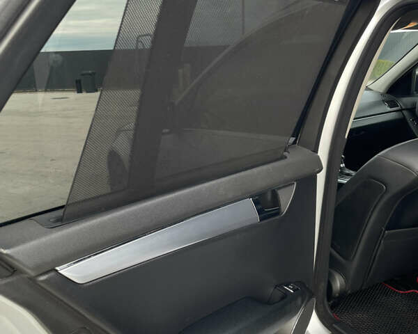 Сірий Мерседес Ц-Клас, об'ємом двигуна 2.15 л та пробігом 310 тис. км за 7950 $, фото 27 на Automoto.ua