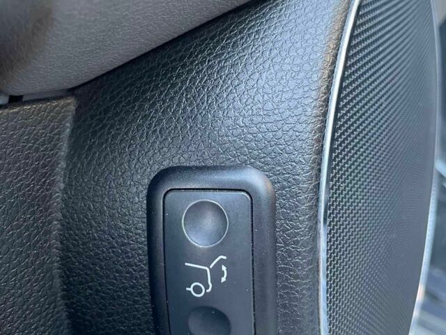 Серый Мерседес Ц-Класс, объемом двигателя 1.8 л и пробегом 245 тыс. км за 7699 $, фото 14 на Automoto.ua