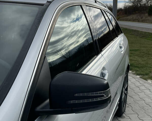 Сірий Мерседес Ц-Клас, об'ємом двигуна 2.15 л та пробігом 310 тис. км за 7950 $, фото 11 на Automoto.ua