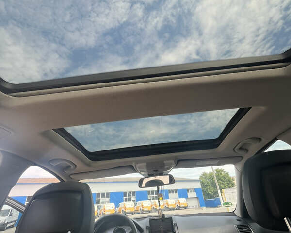 Серый Мерседес Ц-Класс, объемом двигателя 2.15 л и пробегом 311 тыс. км за 8500 $, фото 12 на Automoto.ua