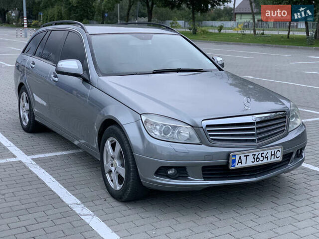 Сірий Мерседес Ц-Клас, об'ємом двигуна 2.1 л та пробігом 370 тис. км за 8500 $, фото 5 на Automoto.ua