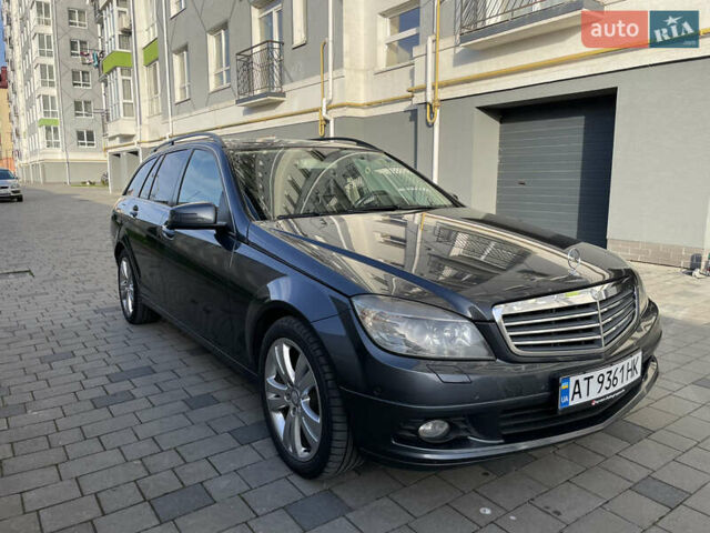 Сірий Мерседес Ц-Клас, об'ємом двигуна 2.15 л та пробігом 430 тис. км за 7700 $, фото 4 на Automoto.ua