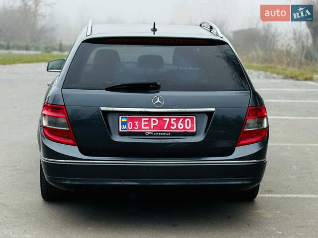 Серый Мерседес Ц-Класс, объемом двигателя 2.2 л и пробегом 304 тыс. км за 8700 $, фото 7 на Automoto.ua