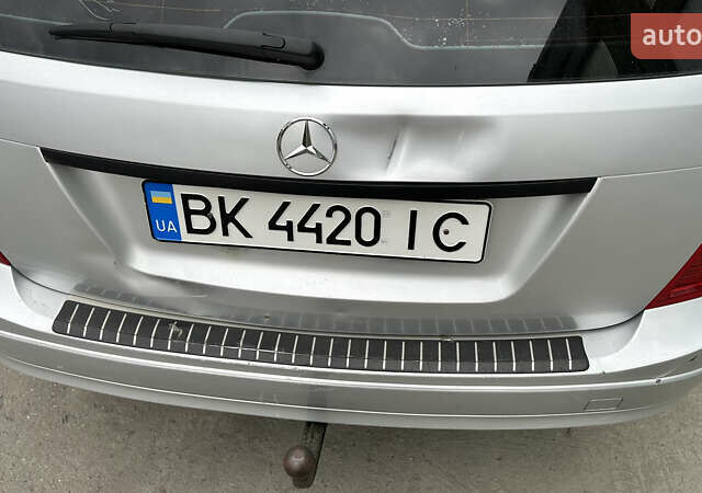 Серый Мерседес Ц-Класс, объемом двигателя 2.15 л и пробегом 333 тыс. км за 7300 $, фото 9 на Automoto.ua