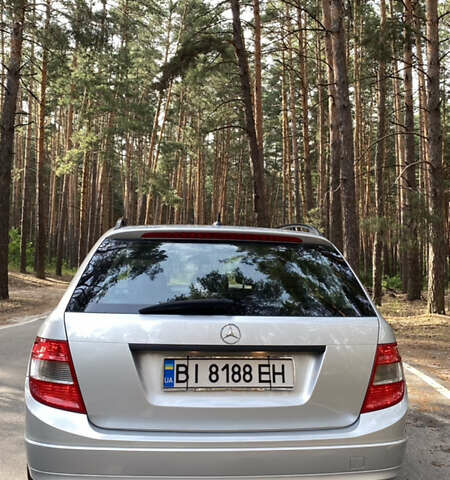 Сірий Мерседес Ц-Клас, об'ємом двигуна 2.2 л та пробігом 310 тис. км за 7900 $, фото 9 на Automoto.ua