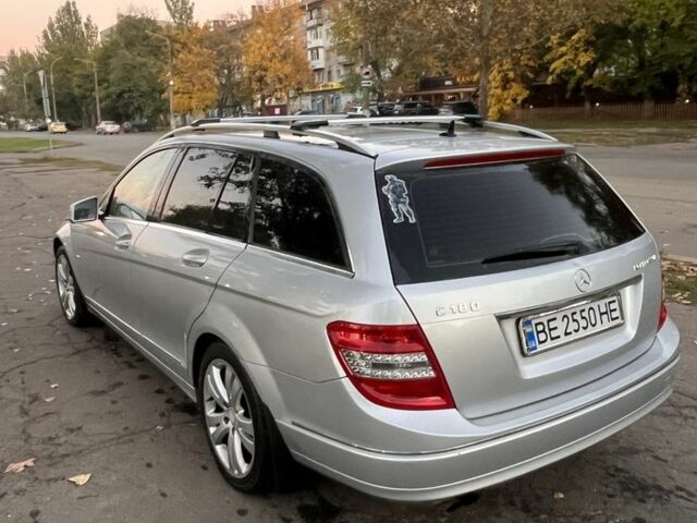 Мерседес Ц-Клас 2009 у Миколаєві на Automoto.ua Сірий Мерседес Ц-Клас, об'ємом двигуна 1.6 л та пробігом 180 тис. км за 7500 $, фото 6 на Automoto.ua
