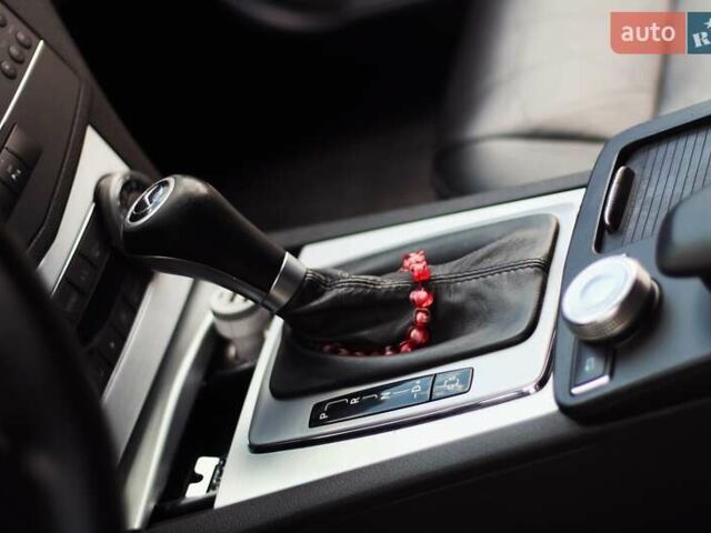 Серый Мерседес Ц-Класс, объемом двигателя 2.2 л и пробегом 250 тыс. км за 10000 $, фото 46 на Automoto.ua