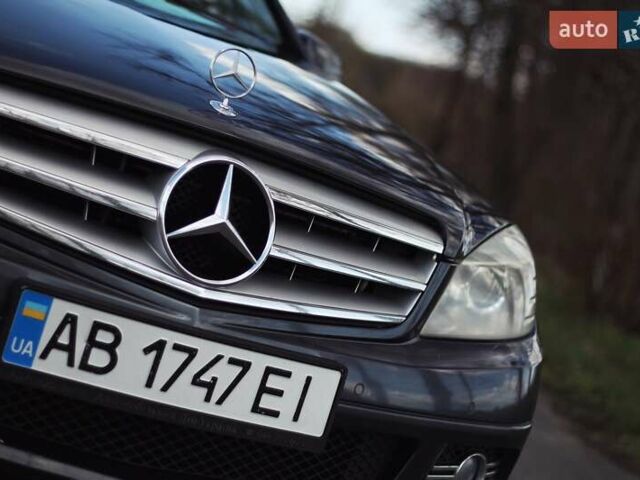 Серый Мерседес Ц-Класс, объемом двигателя 2.2 л и пробегом 250 тыс. км за 10000 $, фото 11 на Automoto.ua