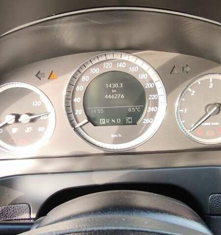 Серый Мерседес Ц-Класс, объемом двигателя 2.2 л и пробегом 449 тыс. км за 5300 $, фото 11 на Automoto.ua