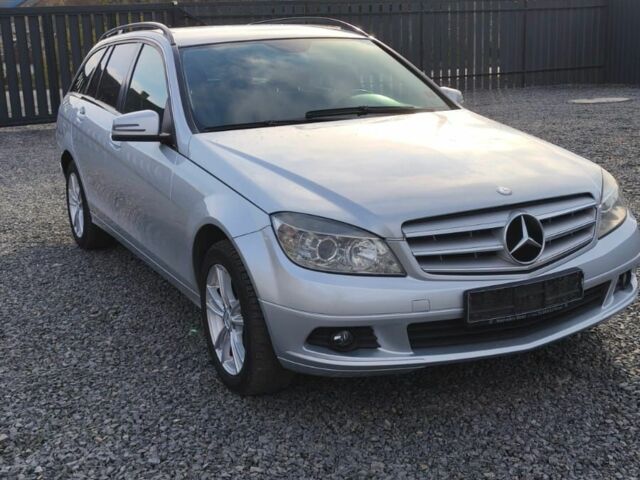 Сірий Мерседес Ц-Клас, об'ємом двигуна 2.2 л та пробігом 449 тис. км за 5300 $, фото 5 на Automoto.ua