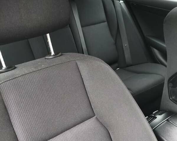 Сірий Мерседес Ц-Клас, об'ємом двигуна 2.2 л та пробігом 332 тис. км за 9200 $, фото 21 на Automoto.ua