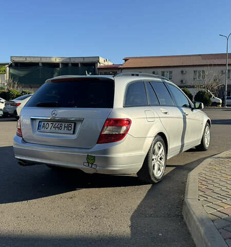 Серый Мерседес Ц-Класс, объемом двигателя 2.2 л и пробегом 276 тыс. км за 8100 $, фото 3 на Automoto.ua