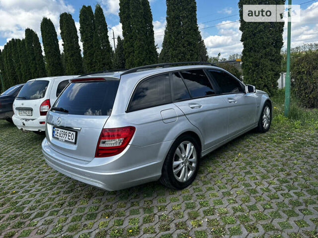 Серый Мерседес Ц-Класс, объемом двигателя 2.2 л и пробегом 350 тыс. км за 11999 $, фото 3 на Automoto.ua