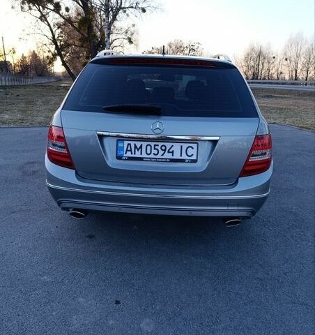 Сірий Мерседес Ц-Клас, об'ємом двигуна 3 л та пробігом 279 тис. км за 13600 $, фото 37 на Automoto.ua
