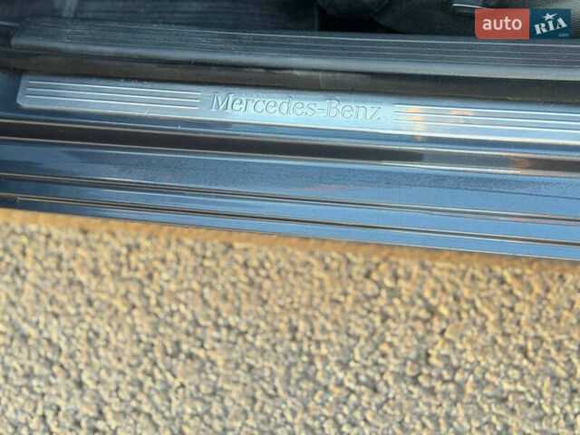 Серый Мерседес Ц-Класс, объемом двигателя 2.2 л и пробегом 327 тыс. км за 9100 $, фото 24 на Automoto.ua