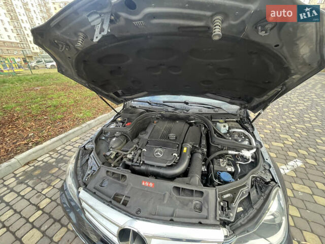 Сірий Мерседес Ц-Клас, об'ємом двигуна 1.8 л та пробігом 317 тис. км за 10500 $, фото 21 на Automoto.ua
