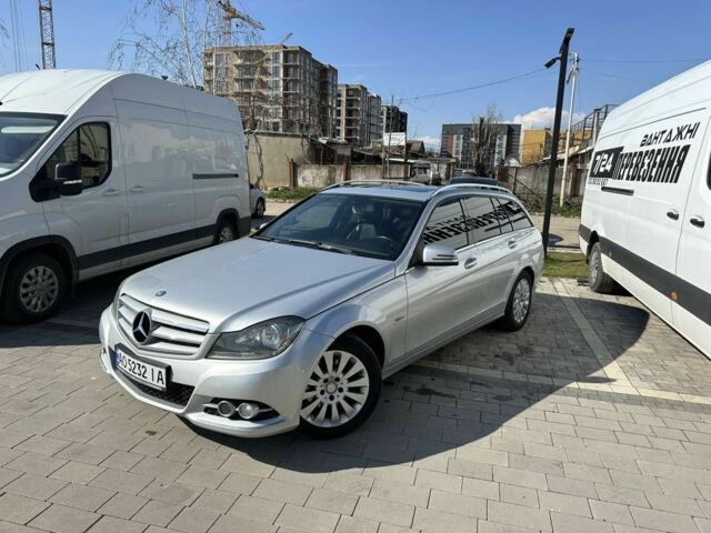 Сірий Мерседес Ц-Клас, об'ємом двигуна 2.1 л та пробігом 306 тис. км за 9500 $, фото 14 на Automoto.ua