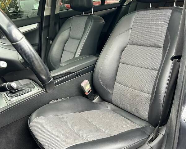 Сірий Мерседес Ц-Клас, об'ємом двигуна 2.99 л та пробігом 366 тис. км за 12700 $, фото 24 на Automoto.ua