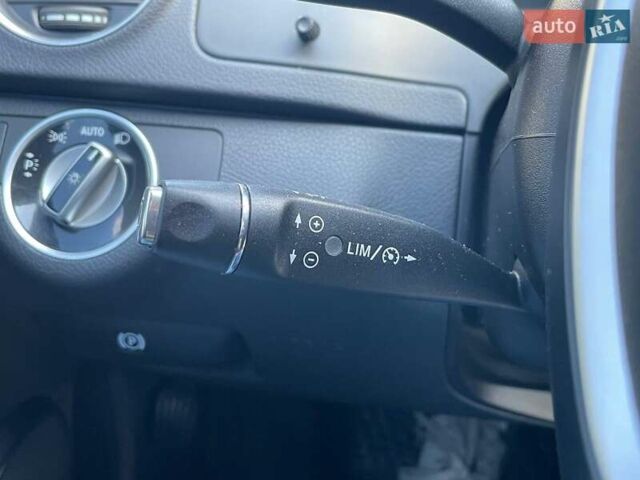 Серый Мерседес Ц-Класс, объемом двигателя 2.14 л и пробегом 306 тыс. км за 10490 $, фото 15 на Automoto.ua