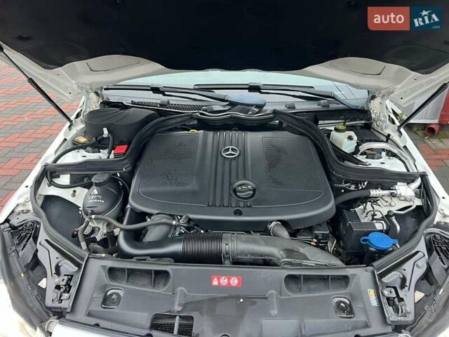 Серый Мерседес Ц-Класс, объемом двигателя 2.15 л и пробегом 265 тыс. км за 13500 $, фото 24 на Automoto.ua