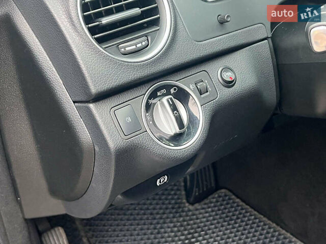 Серый Мерседес Ц-Класс, объемом двигателя 2.2 л и пробегом 208 тыс. км за 12890 $, фото 30 на Automoto.ua