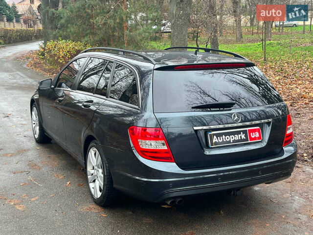 Серый Мерседес Ц-Класс, объемом двигателя 2.2 л и пробегом 208 тыс. км за 12890 $, фото 7 на Automoto.ua
