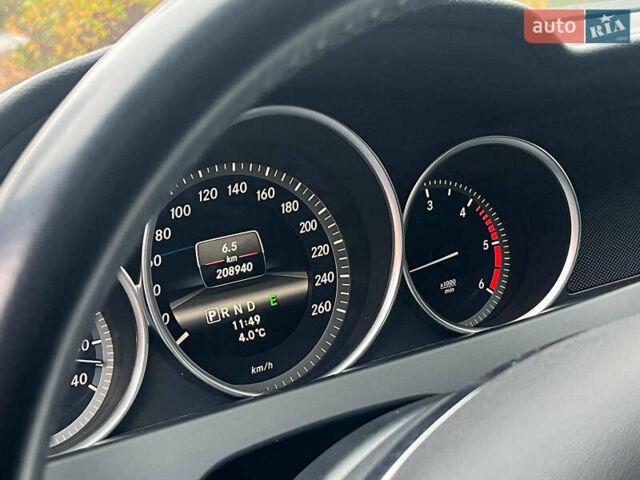 Серый Мерседес Ц-Класс, объемом двигателя 2.2 л и пробегом 208 тыс. км за 12890 $, фото 31 на Automoto.ua