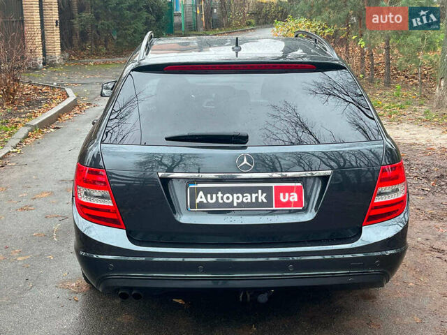 Серый Мерседес Ц-Класс, объемом двигателя 2.2 л и пробегом 208 тыс. км за 12890 $, фото 8 на Automoto.ua