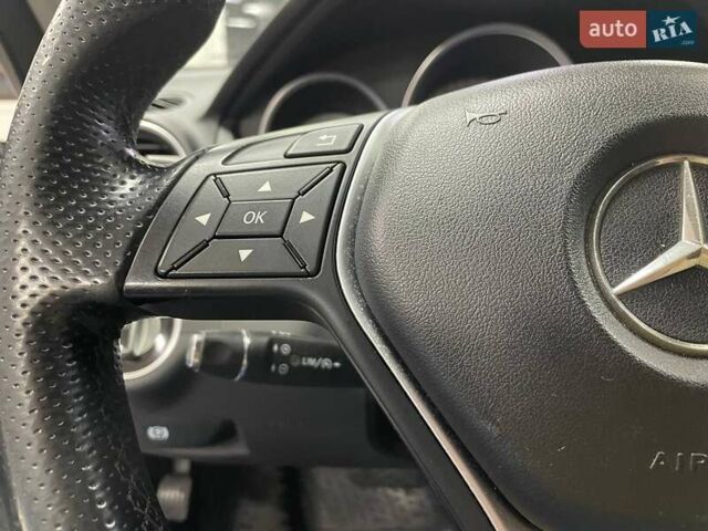 Серый Мерседес Ц-Класс, объемом двигателя 2.14 л и пробегом 306 тыс. км за 10490 $, фото 24 на Automoto.ua