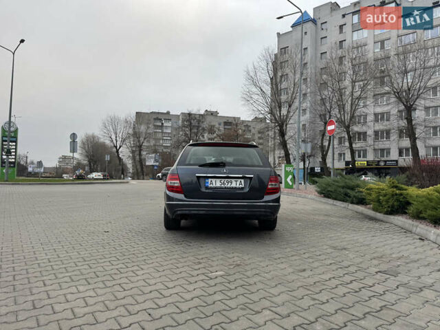 Сірий Мерседес Ц-Клас, об'ємом двигуна 2.14 л та пробігом 308 тис. км за 9900 $, фото 6 на Automoto.ua