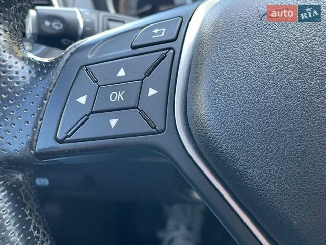 Серый Мерседес Ц-Класс, объемом двигателя 2.14 л и пробегом 306 тыс. км за 10490 $, фото 16 на Automoto.ua