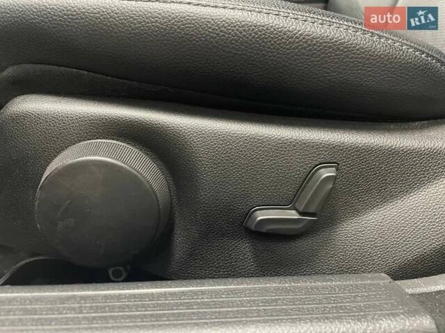Серый Мерседес Ц-Класс, объемом двигателя 2.14 л и пробегом 306 тыс. км за 10490 $, фото 40 на Automoto.ua