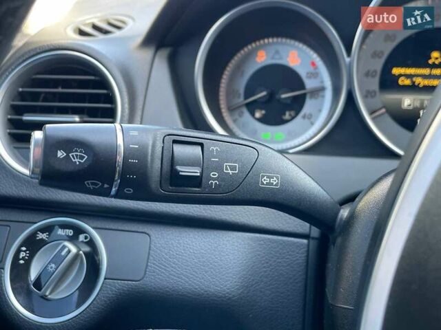 Серый Мерседес Ц-Класс, объемом двигателя 2.14 л и пробегом 306 тыс. км за 10490 $, фото 14 на Automoto.ua