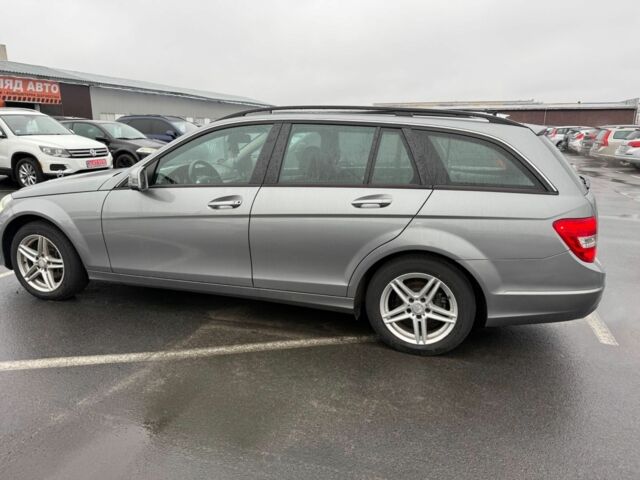 Сірий Мерседес Ц-Клас, об'ємом двигуна 2.2 л та пробігом 218 тис. км за 11000 $, фото 8 на Automoto.ua