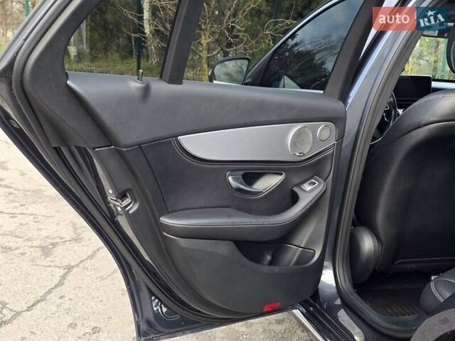 Сірий Мерседес Ц-Клас, об'ємом двигуна 1.99 л та пробігом 289 тис. км за 18699 $, фото 44 на Automoto.ua