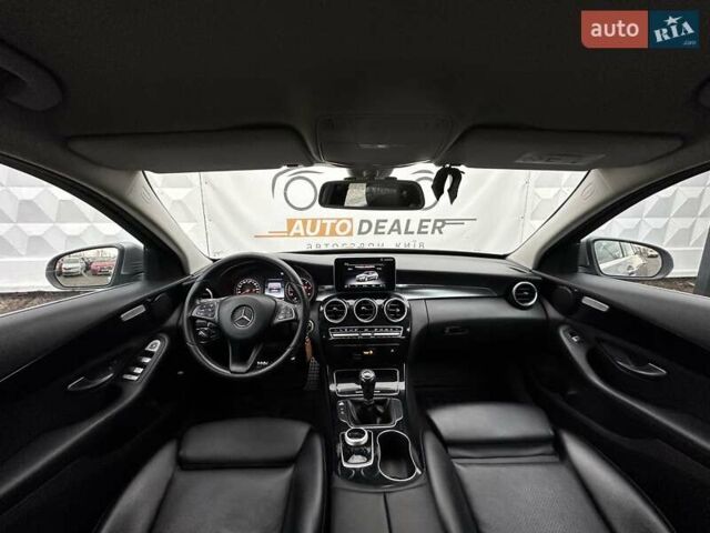 Серый Мерседес Ц-Класс, объемом двигателя 2.14 л и пробегом 290 тыс. км за 13500 $, фото 19 на Automoto.ua