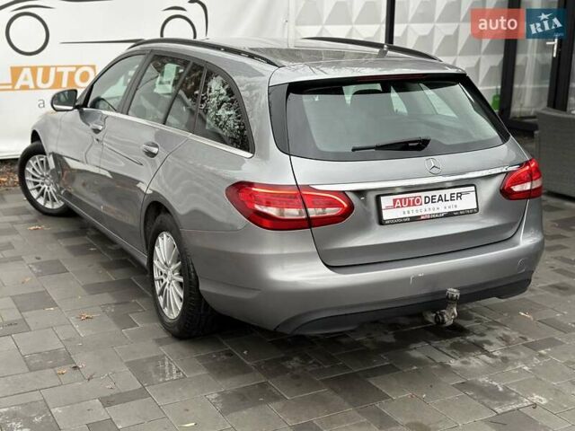 Серый Мерседес Ц-Класс, объемом двигателя 2.14 л и пробегом 290 тыс. км за 13500 $, фото 1 на Automoto.ua