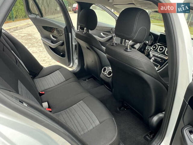 Серый Мерседес Ц-Класс, объемом двигателя 1.6 л и пробегом 265 тыс. км за 13900 $, фото 26 на Automoto.ua