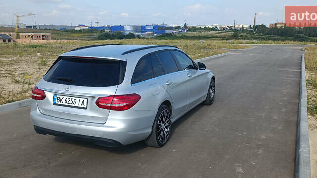 Серый Мерседес Ц-Класс, объемом двигателя 1.6 л и пробегом 312 тыс. км за 14200 $, фото 6 на Automoto.ua