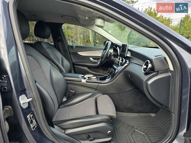 Сірий Мерседес Ц-Клас, об'ємом двигуна 1.99 л та пробігом 289 тис. км за 18699 $, фото 29 на Automoto.ua