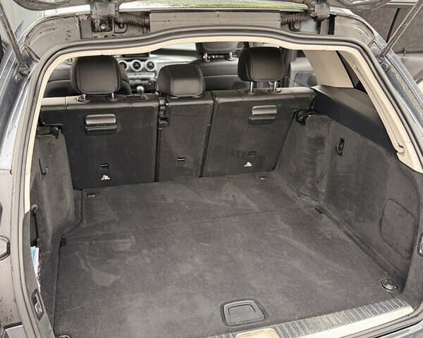 Сірий Мерседес Ц-Клас, об'ємом двигуна 1.6 л та пробігом 257 тис. км за 15500 $, фото 9 на Automoto.ua