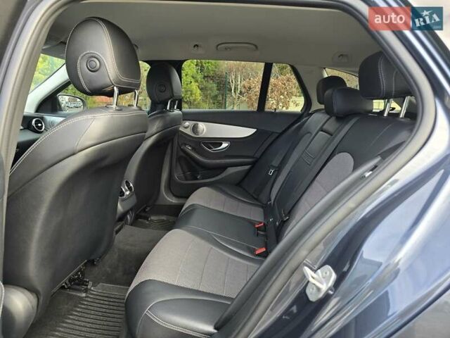 Сірий Мерседес Ц-Клас, об'ємом двигуна 1.99 л та пробігом 289 тис. км за 18699 $, фото 45 на Automoto.ua