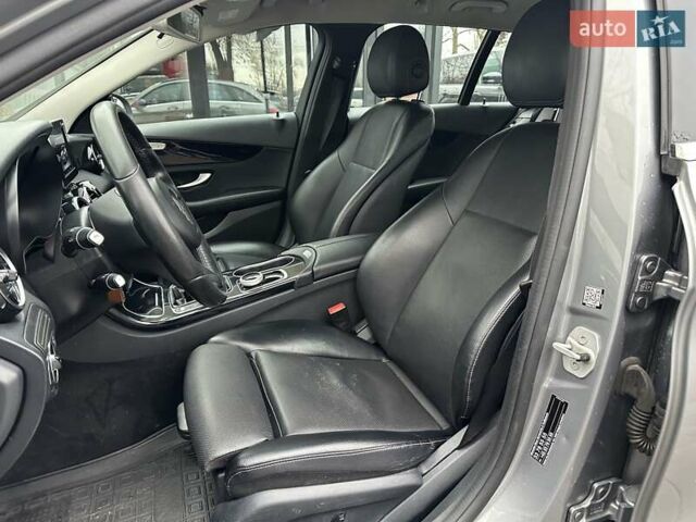 Сірий Мерседес Ц-Клас, об'ємом двигуна 2.14 л та пробігом 290 тис. км за 11900 $, фото 16 на Automoto.ua