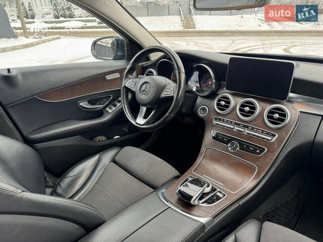 Серый Мерседес Ц-Класс, объемом двигателя 2.14 л и пробегом 290 тыс. км за 15800 $, фото 8 на Automoto.ua
