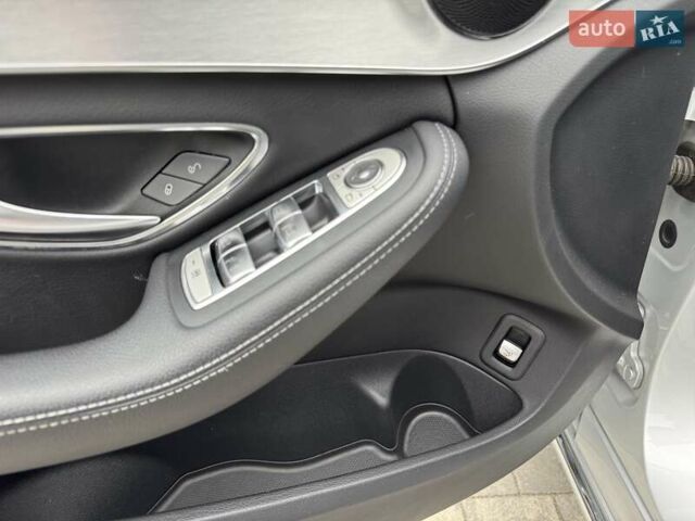 Серый Мерседес Ц-Класс, объемом двигателя 1.6 л и пробегом 170 тыс. км за 17900 $, фото 34 на Automoto.ua