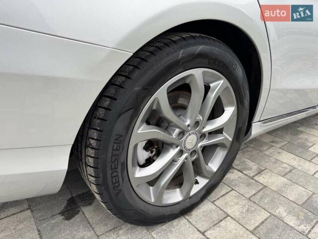 Серый Мерседес Ц-Класс, объемом двигателя 1.6 л и пробегом 170 тыс. км за 17900 $, фото 71 на Automoto.ua